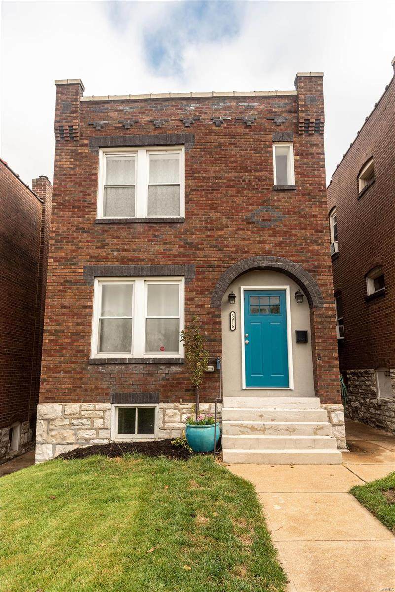 3915 Tholozan Avenue - Photo 1