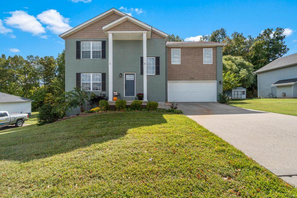 3935 Granite Drive - Photo 1