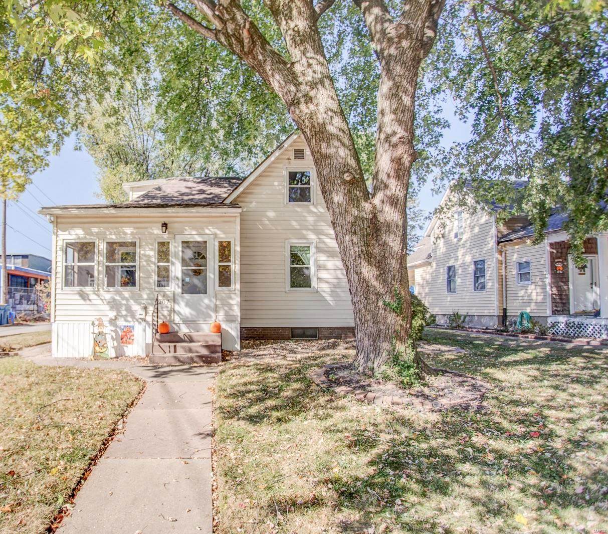 207 Springer Avenue - Photo 1