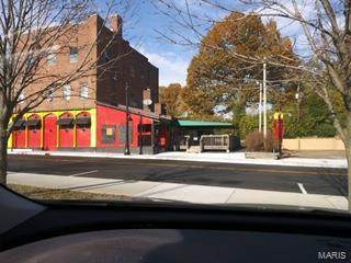 923 Main Street - Photo 1