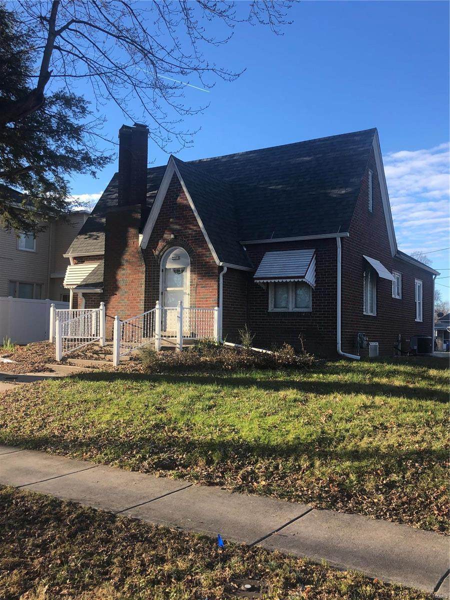 508 North State Street - Photo 1