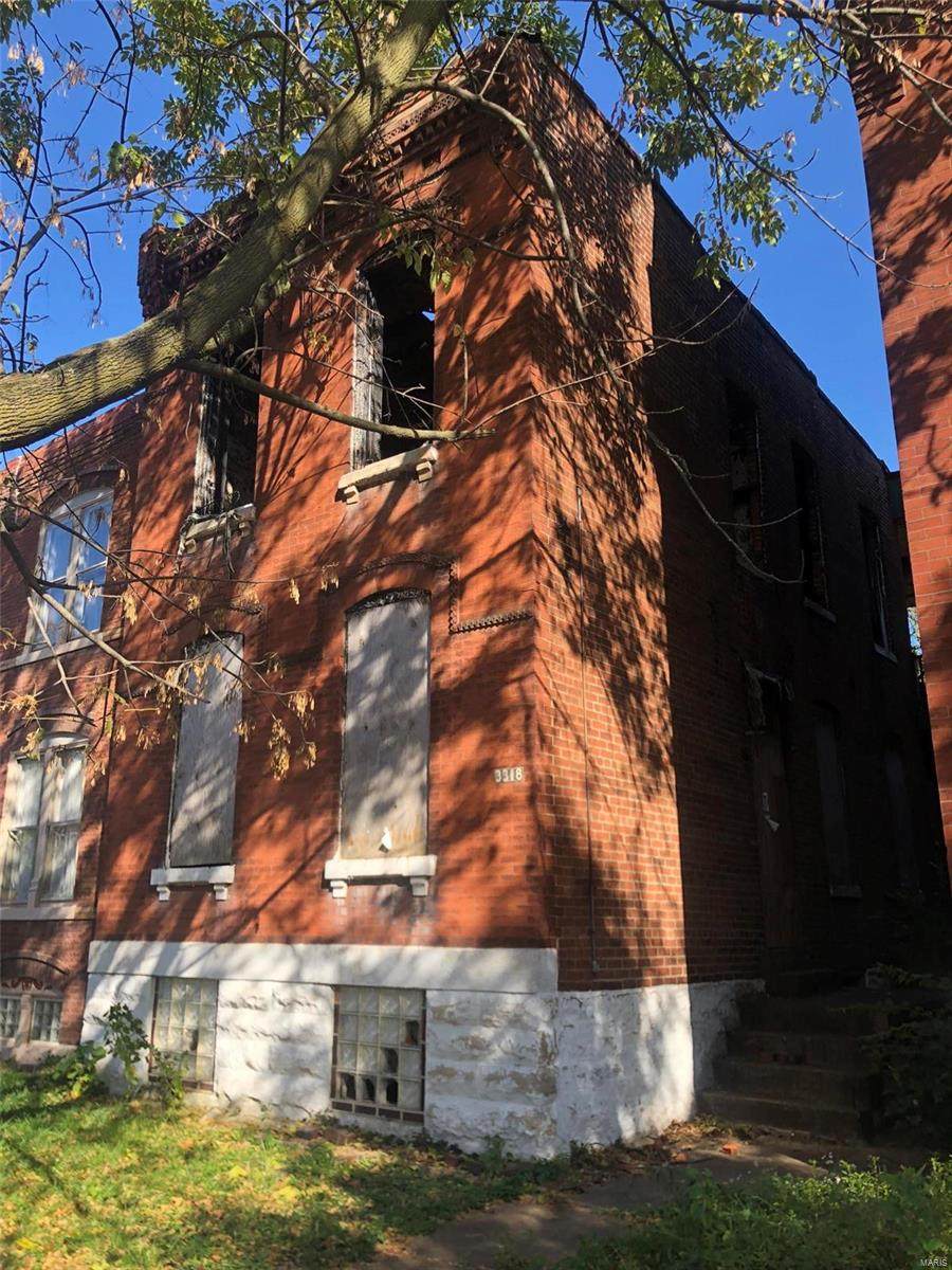 3318 Nebraska Avenue - Photo 1