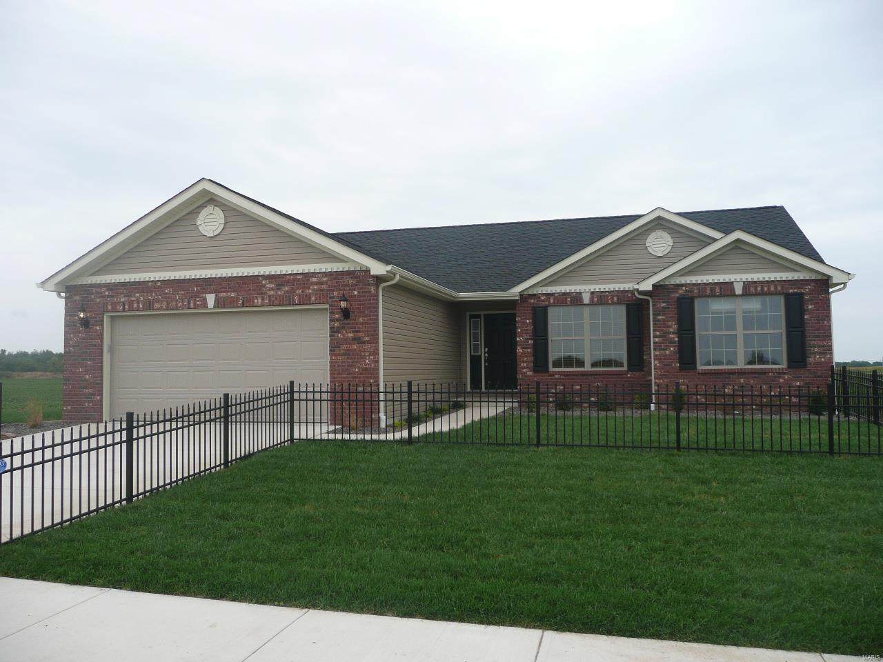 480 Hayden Drive - Photo 1
