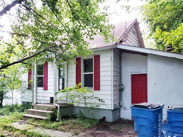 205 Heacock Street - Photo 1