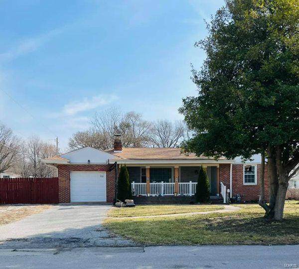 5 Marilyn Avenue - Photo 1