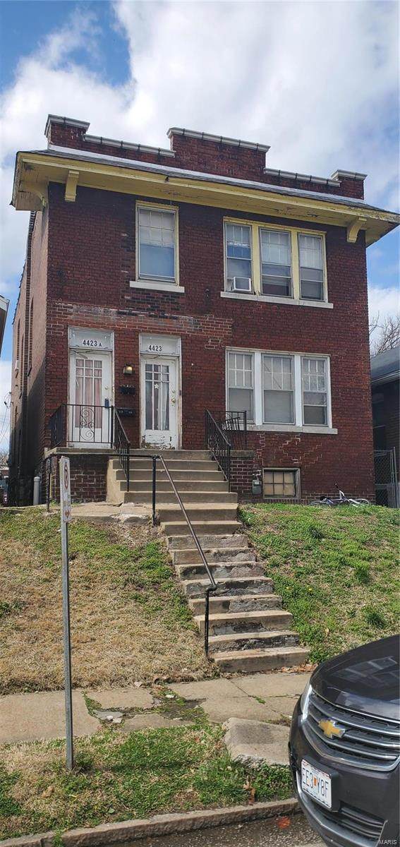 4423 Marcus Avenue - Photo 1