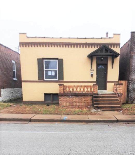 4326 Delor - Photo 1