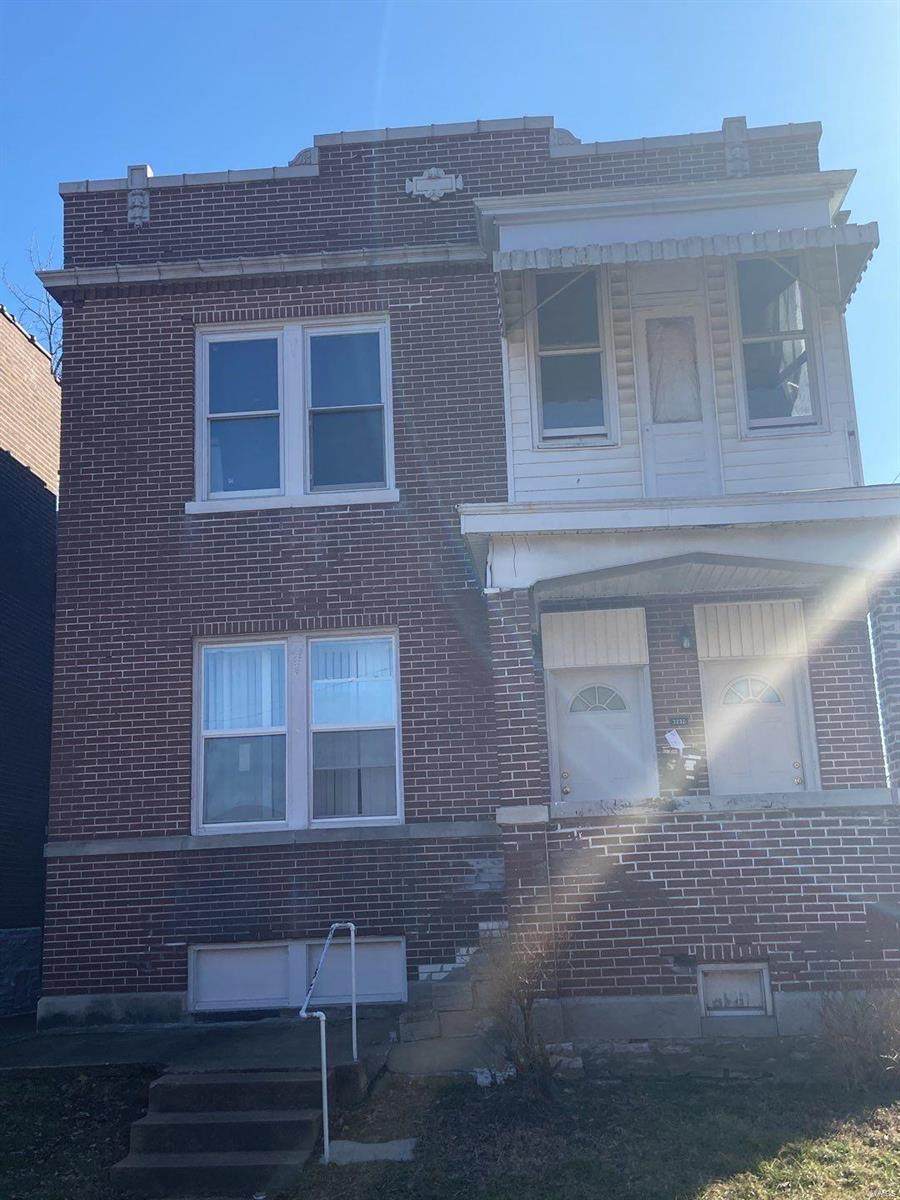 3232 Taft Avenue - Photo 1
