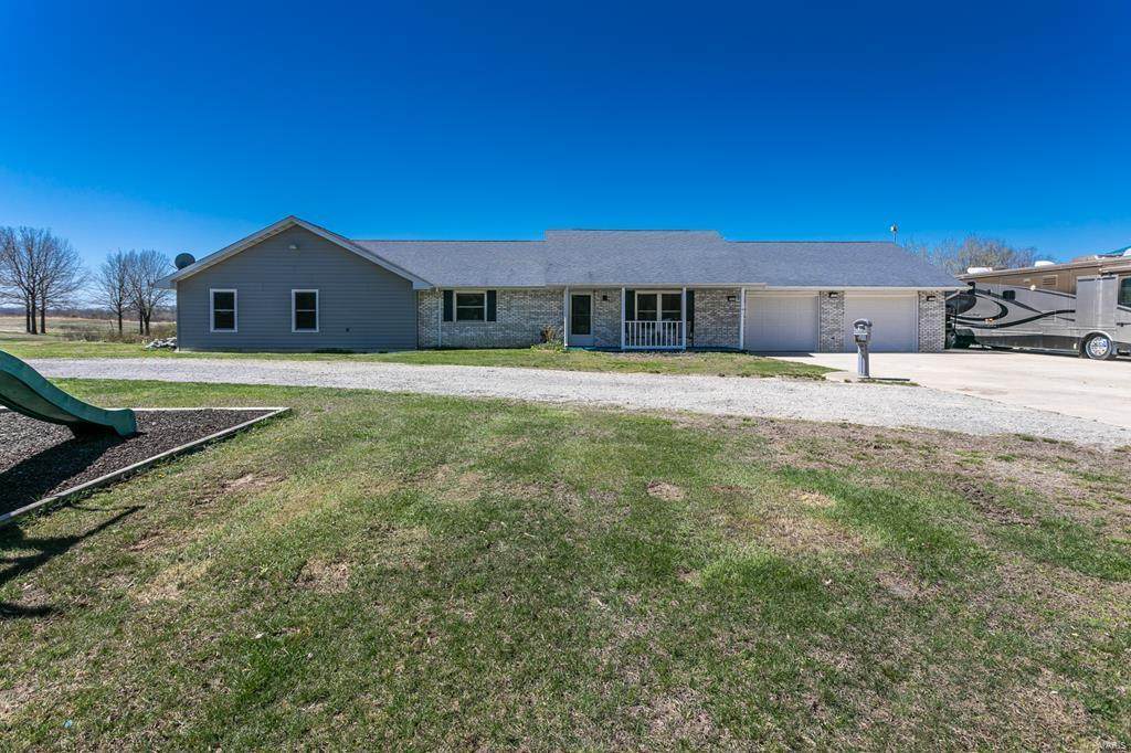 15 Van Buren Lane - Photo 1