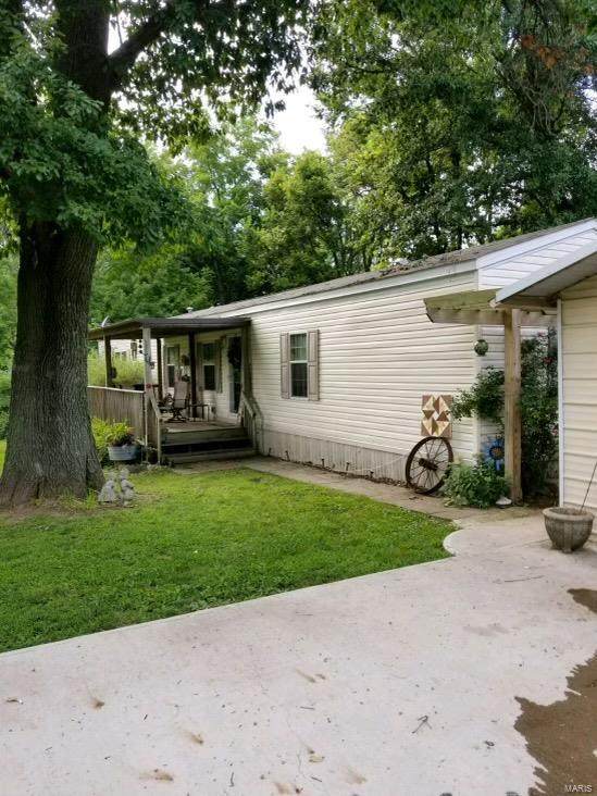 1823 Pleasant Mound Avenue - Photo 1
