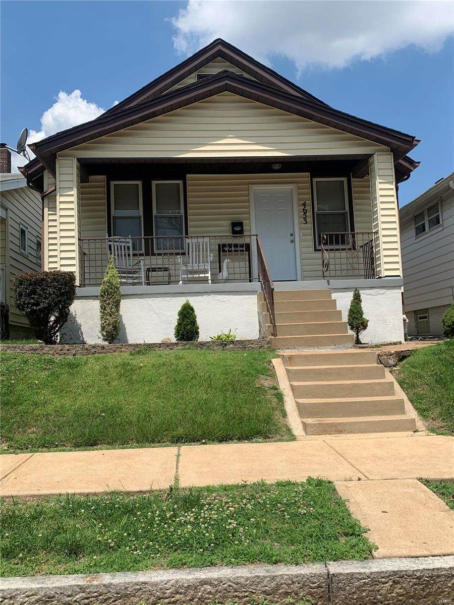 4653 Steffens Ave - Photo 1
