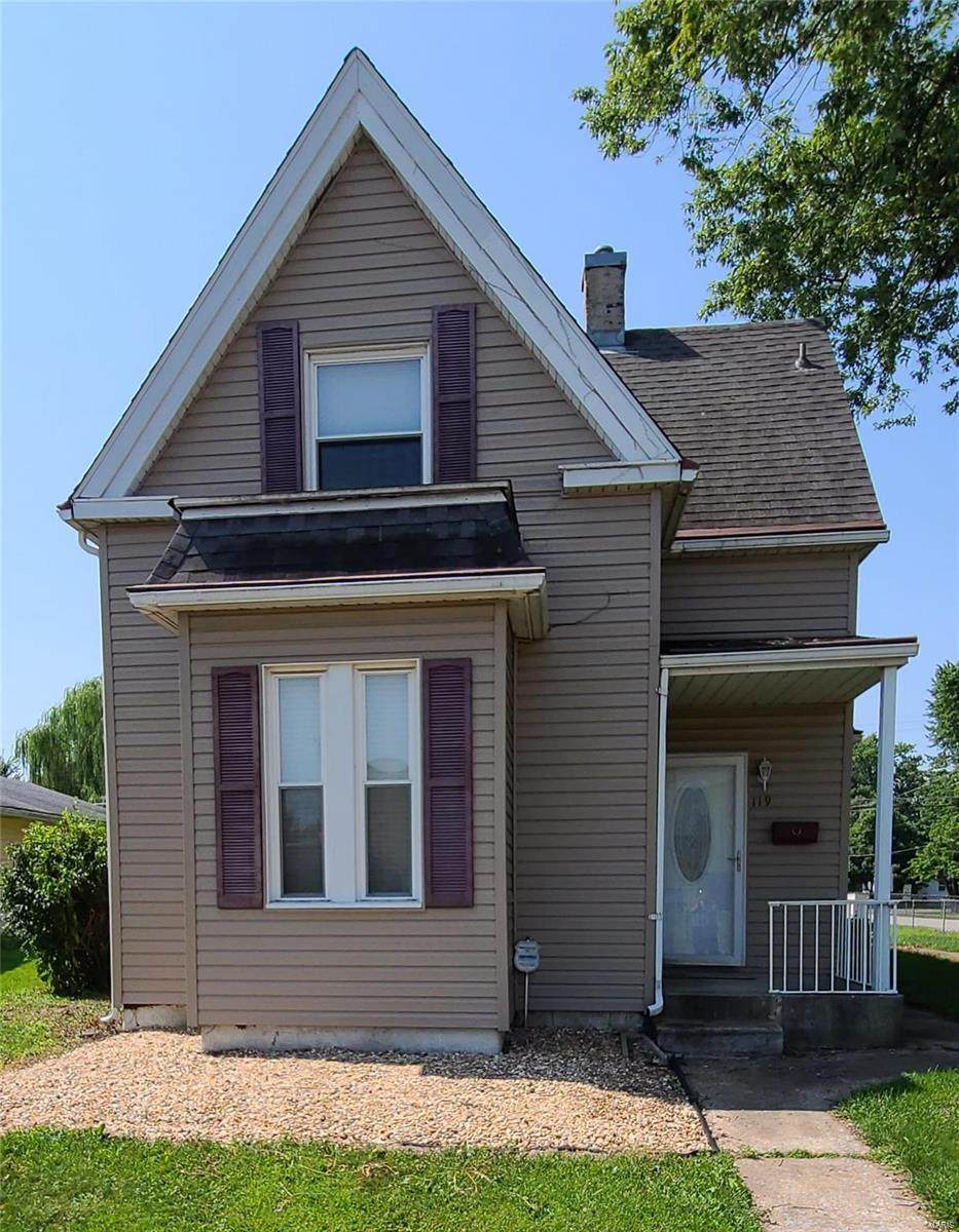 119 3rd Street - Photo 1
