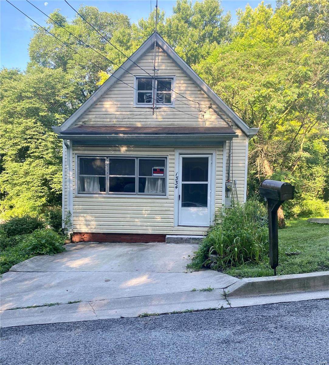1334 Monroe Street - Photo 1