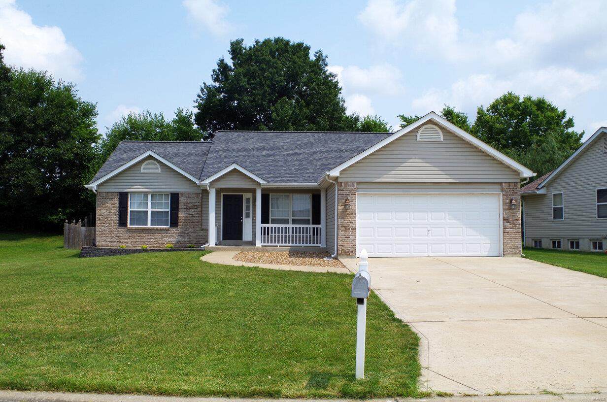 19 Glen Meadows Dr - Photo 1