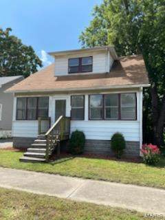 2231 Dewey Avenue - Photo 1