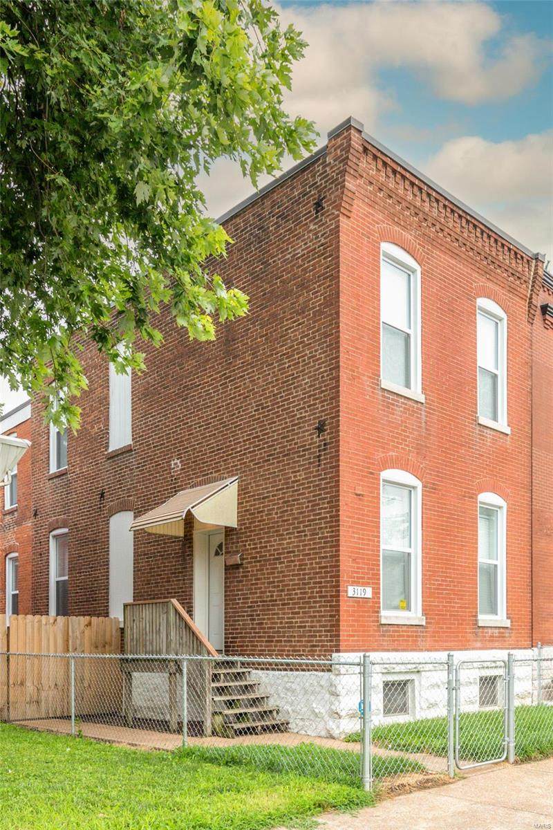 3119 Iowa Avenue - Photo 1