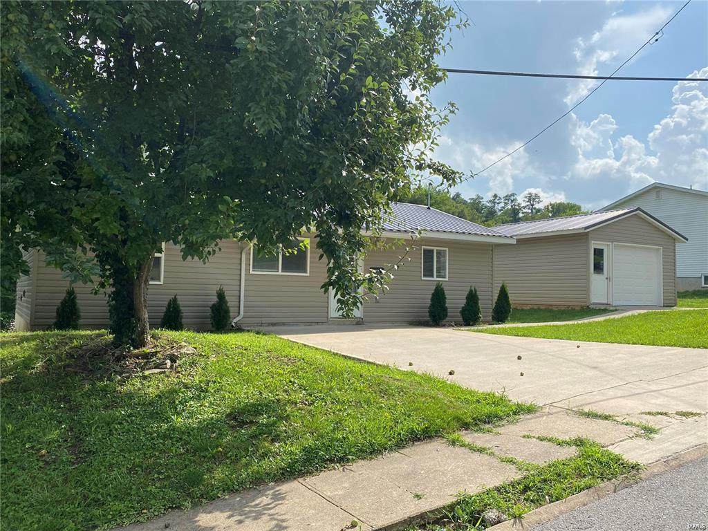 801 Pleasant - Photo 1
