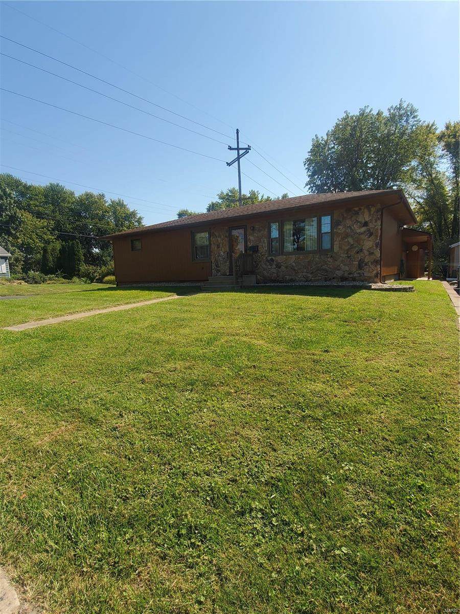 201 Lee Avenue - Photo 1