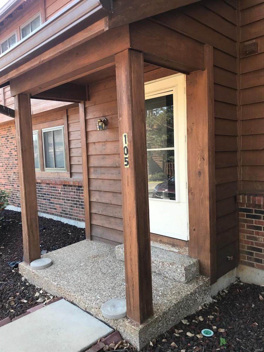 105 Cedar Grove - Photo 1