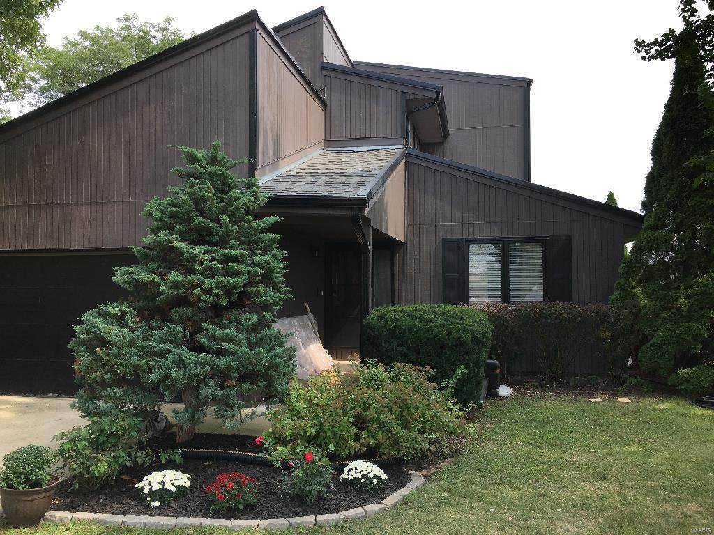 7404 Radnor Road - Photo 1