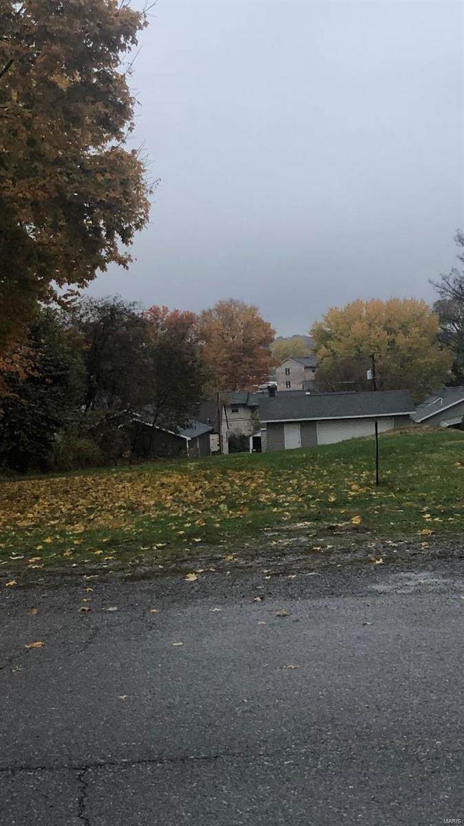 430 Koch Avenue - Photo 1