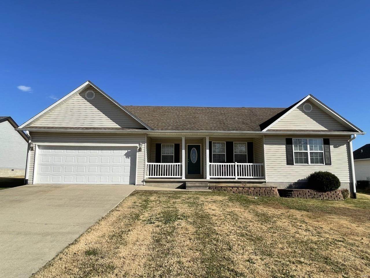 208 Murfield Drive - Photo 1