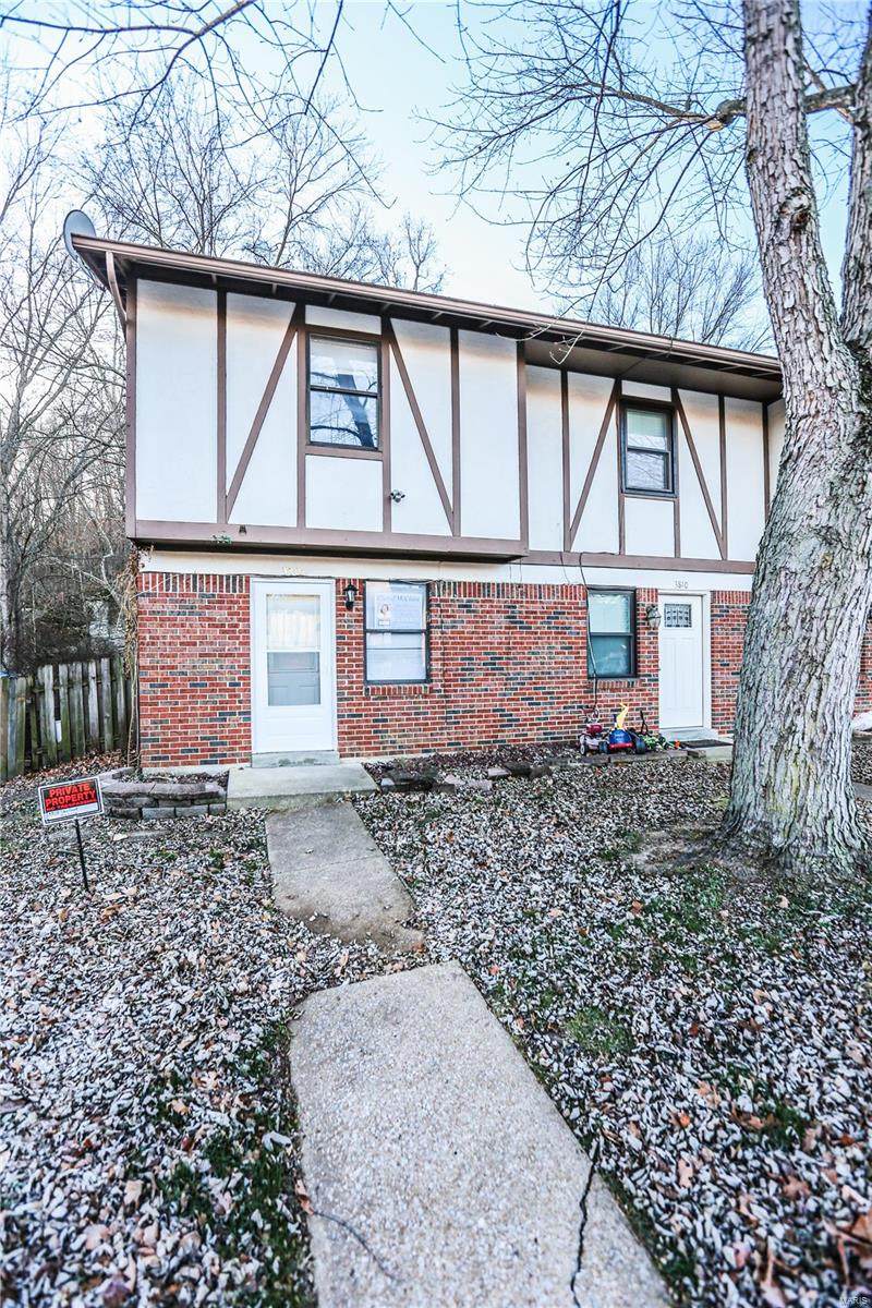 3808 Treebrook - Photo 1
