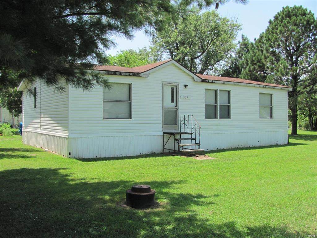 308 Montgomery Street - Photo 1