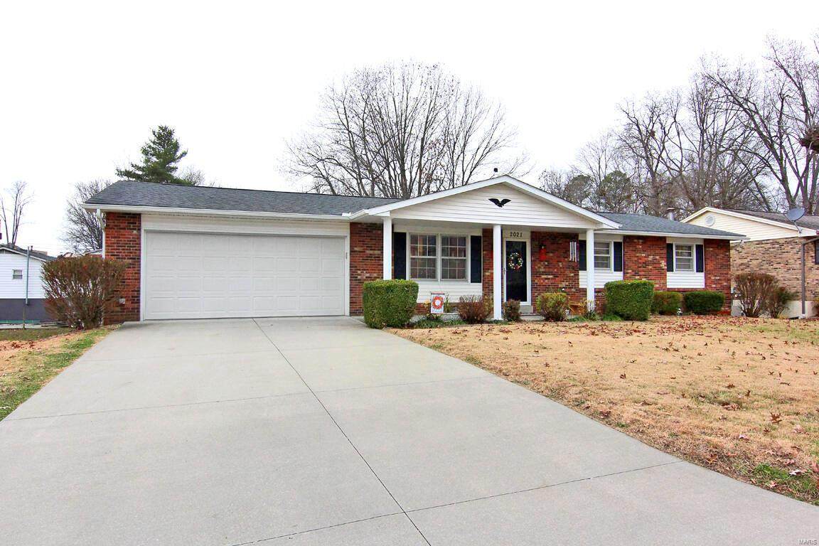 2021 Anthony Drive - Photo 1
