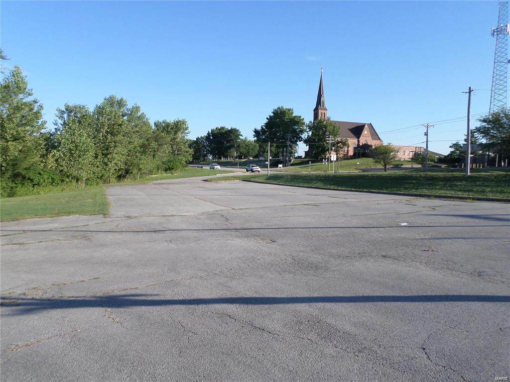 1607 Jeffco Boulevard - Photo 1