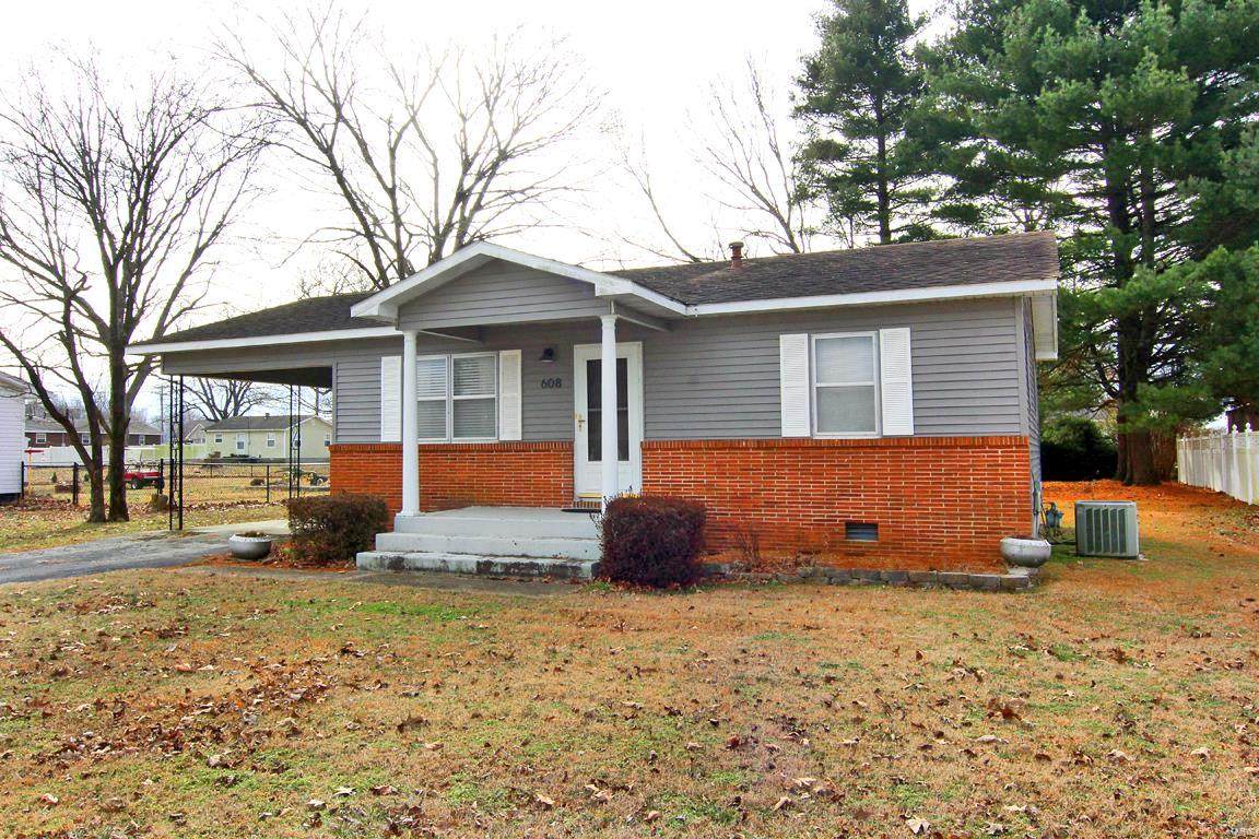 608 Duckett Street - Photo 1