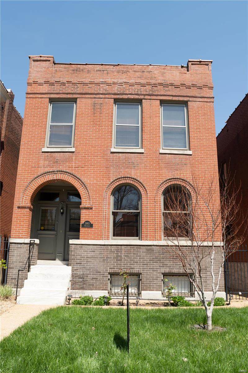 3883 Mcdonald Avenue - Photo 1