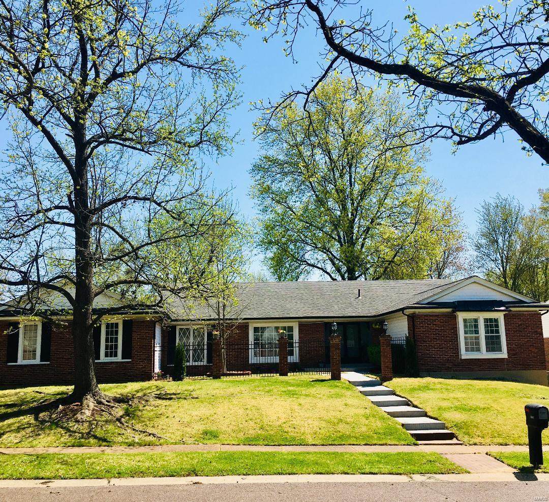 6660 Lakeside Hills Drive - Photo 1