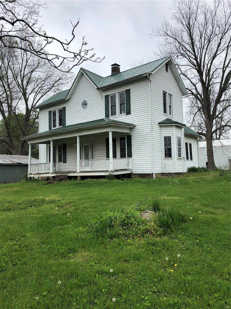 206 Third Street - Photo 1