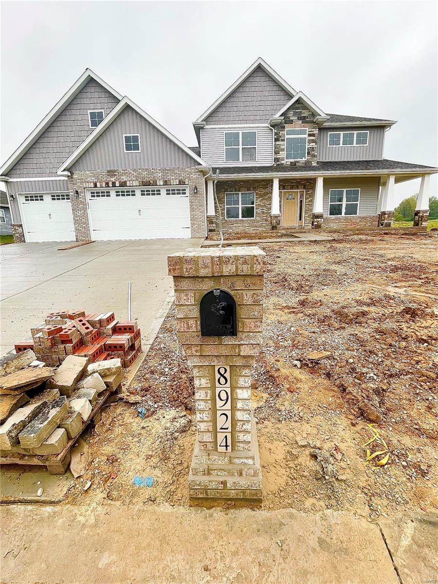 8924 Rock Creek Drive - Photo 1