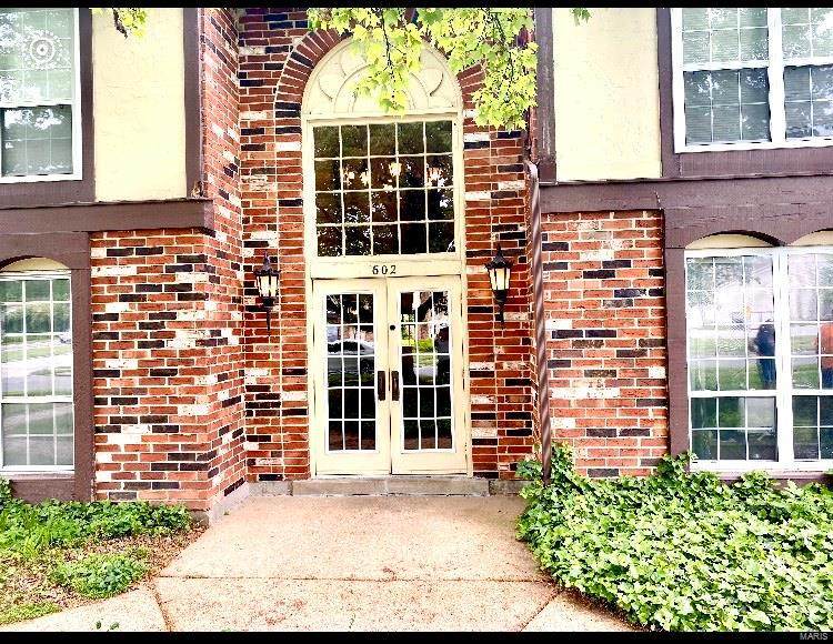 602 Rosetta Drive - Photo 1