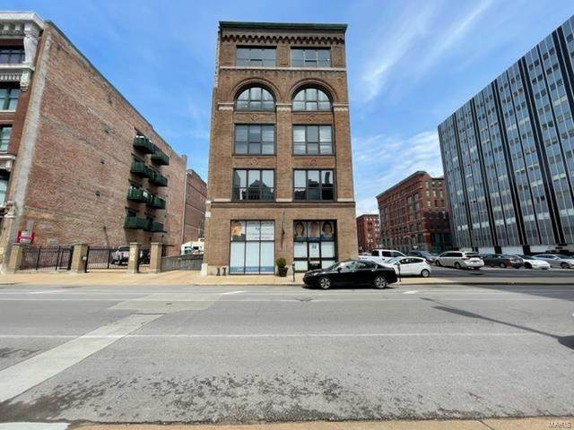 1115 Locust - Photo 1