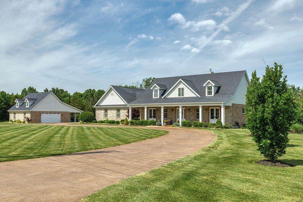 1320 Diehr Road - Photo 1
