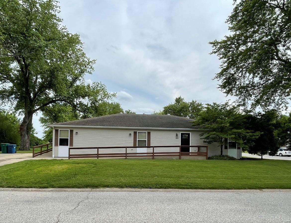1602 Potomac Drive - Photo 1