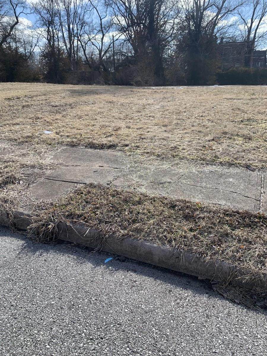 4562 Garfield Avenue - Photo 1