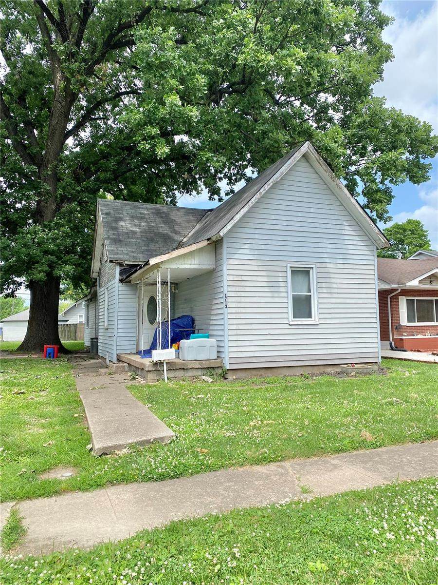 1713 Spruce Street - Photo 1