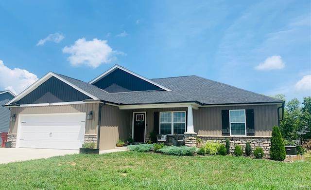 271 Wentworth - Photo 1