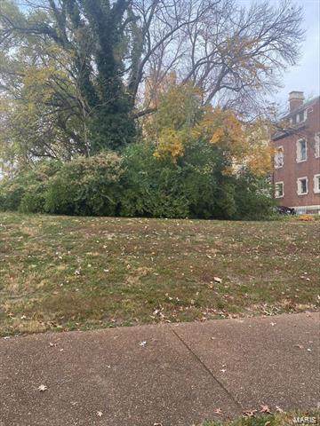 3 Washington Terr - Photo 1