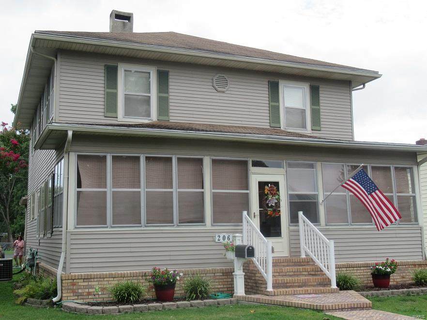 206 Third Street - Photo 1