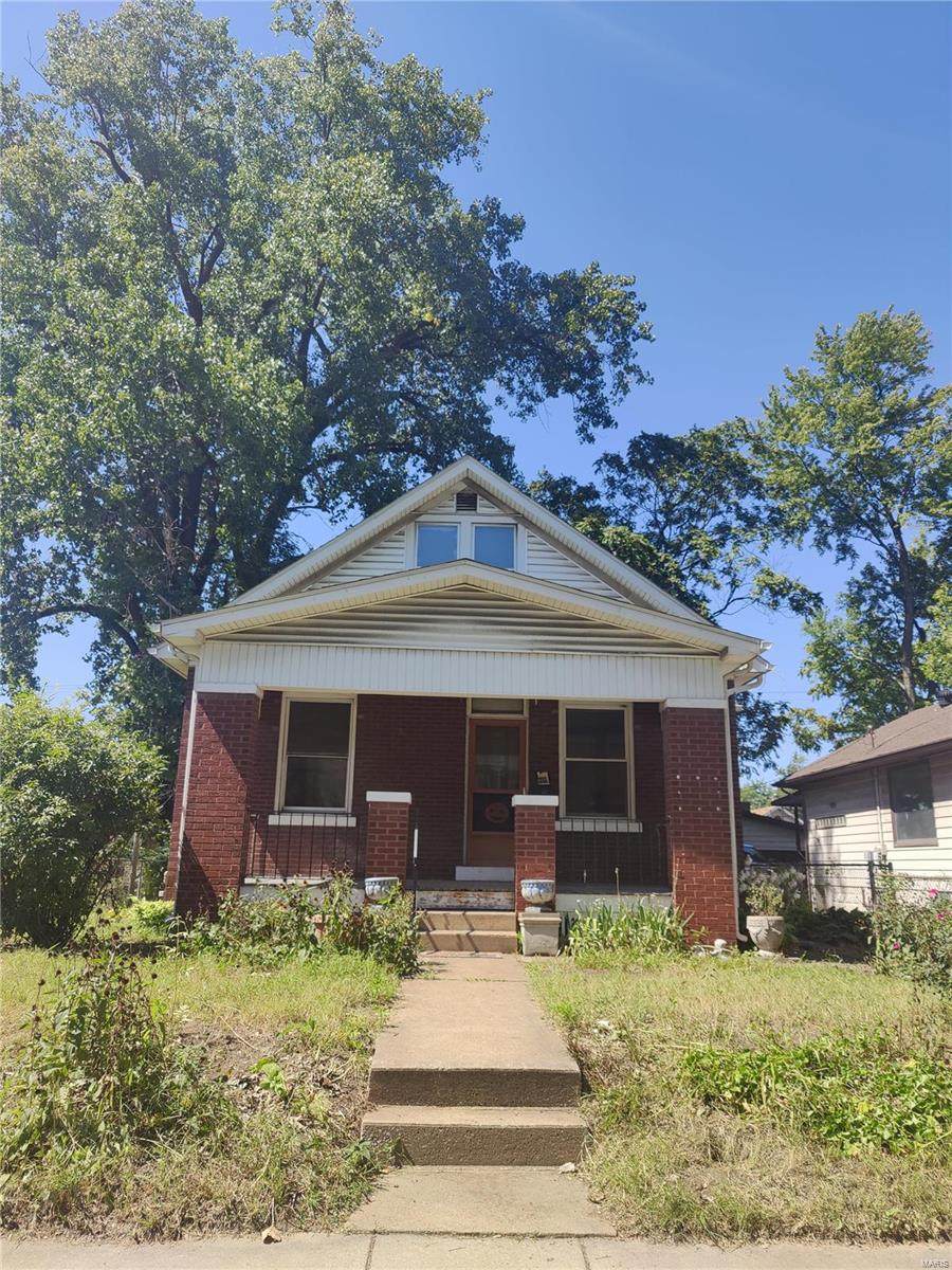 2505 Grand Avenue - Photo 1