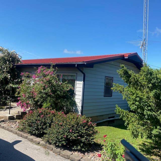 22199 Hwy Y - Photo 1