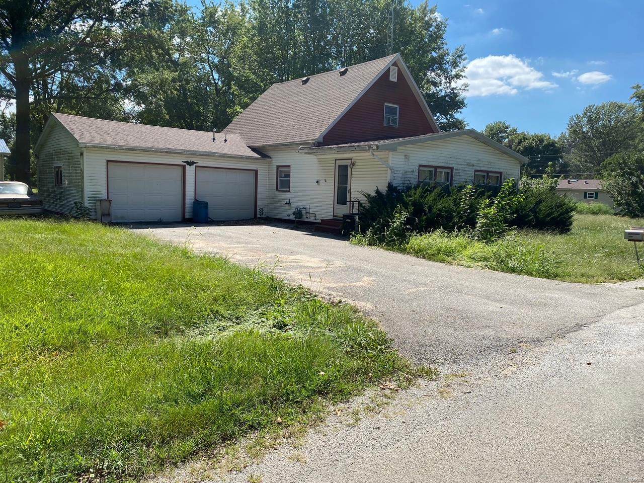 654 Crickenberger Avenue - Photo 1