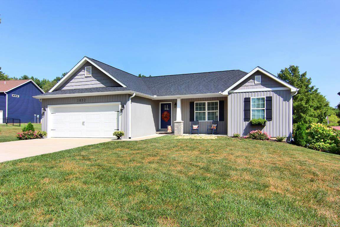 1052 Carolyn Drive - Photo 1