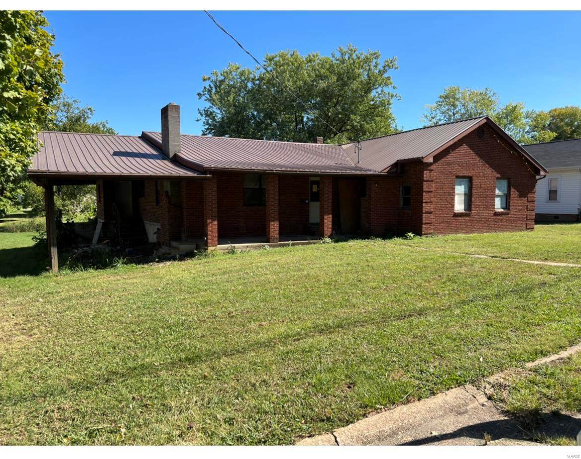 105 Third St. - Photo 1