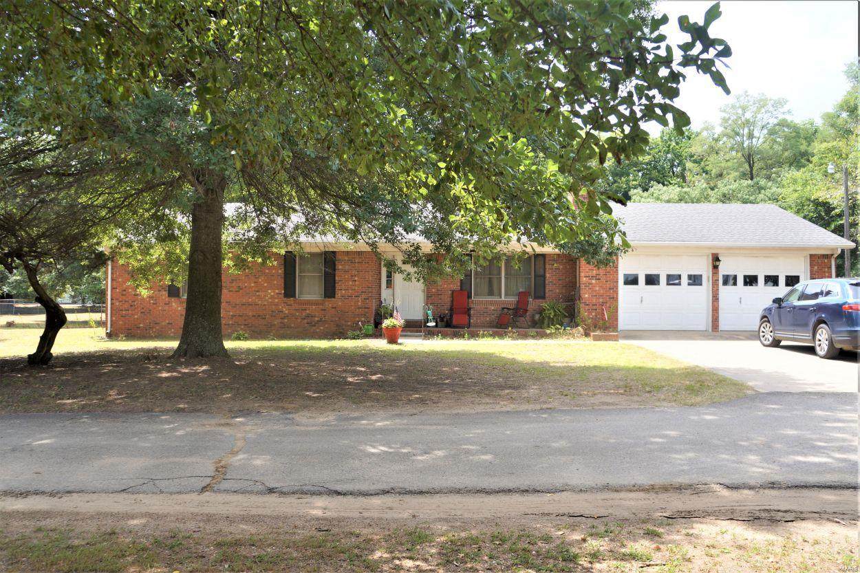 205 Vardell Place - Photo 1